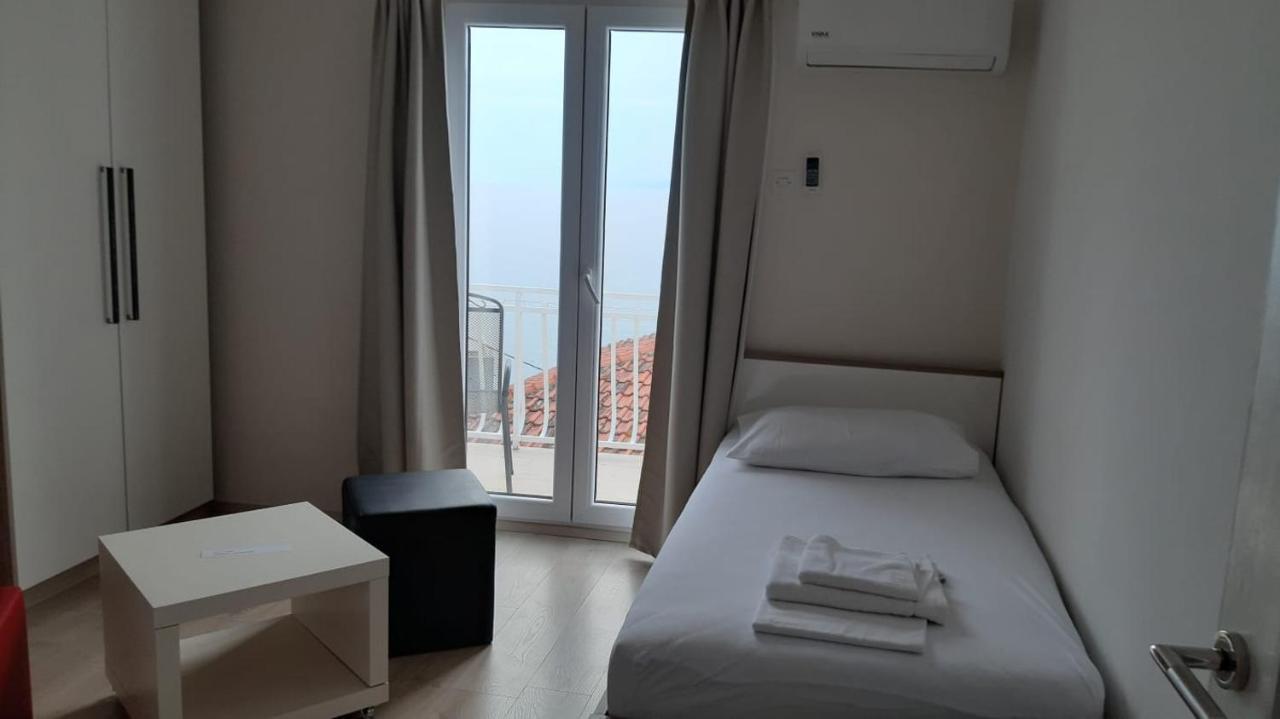Apartmani Lara Gradac  Exterior photo